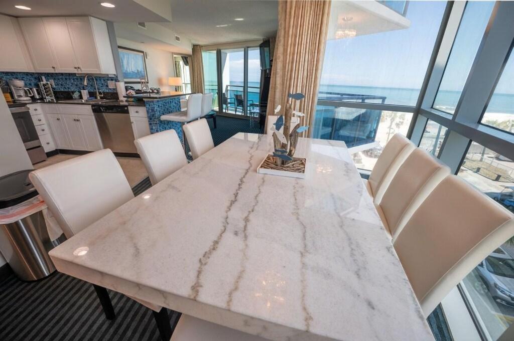 マートルビーチ 107 S Ocean Blvd, 0308 - Ocean Front Sleeps 6ヴィラ エクステリア 写真