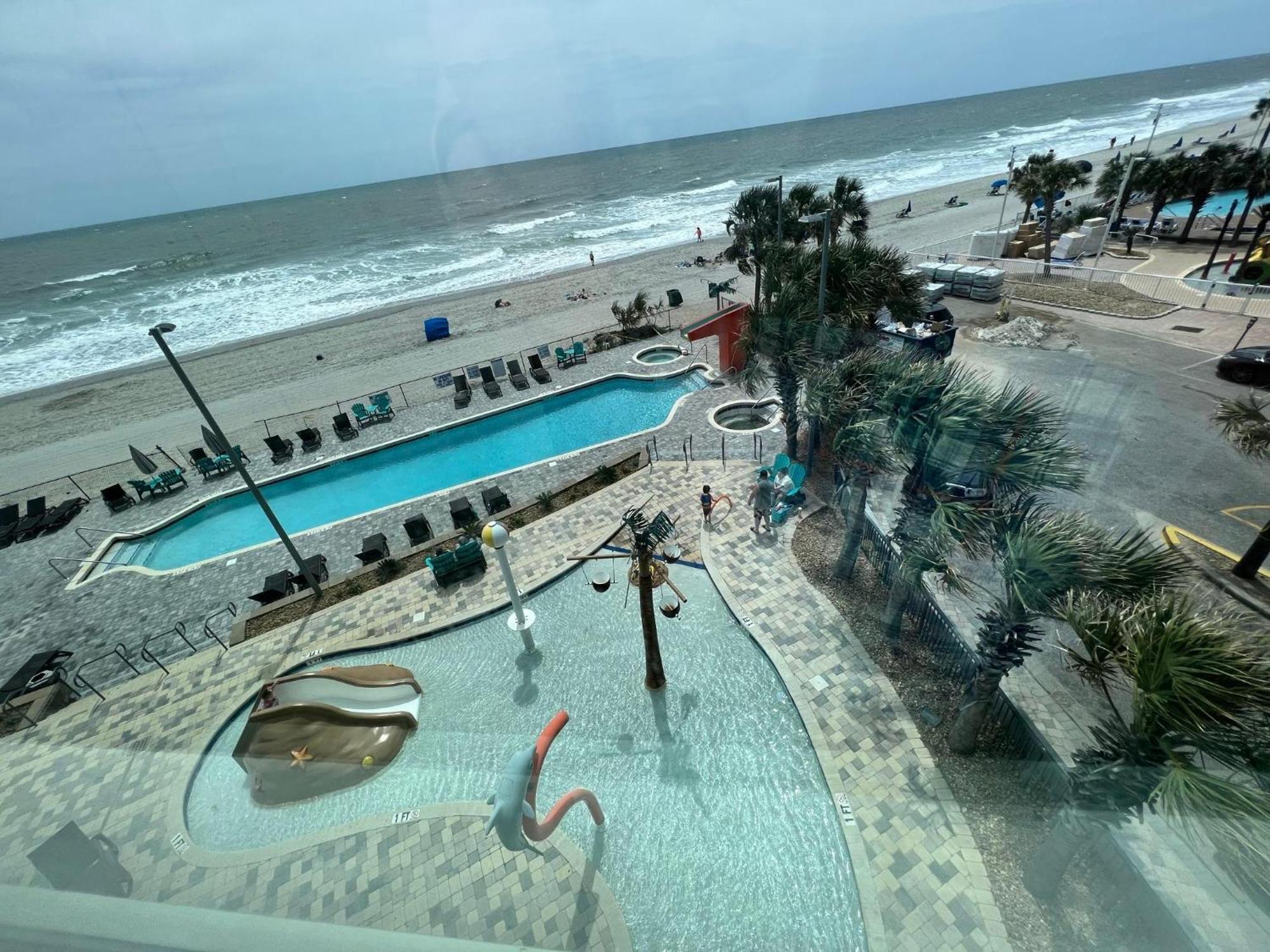 マートルビーチ 107 S Ocean Blvd, 0308 - Ocean Front Sleeps 6ヴィラ エクステリア 写真